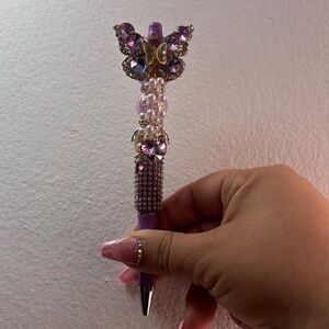 Rhinestone Butterfly Beaded Pen in Purple